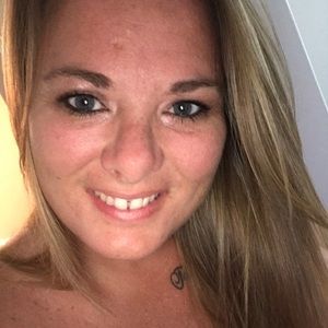 Meet your Posher, Alicia